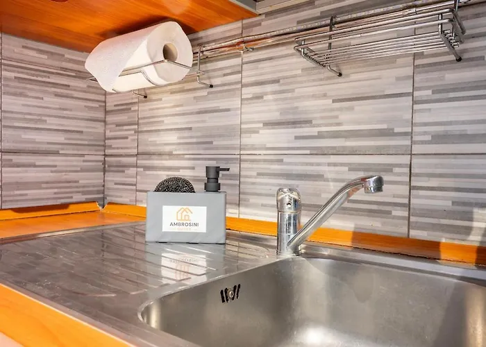 -politecnico-porta Susa- X4 With Wi-fi تورينو